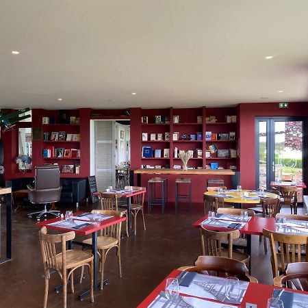Logis Hotel & Restaurant De L'Aerodrome De La Baie De Somme Buigny-Saint-Maclou Екстер'єр фото