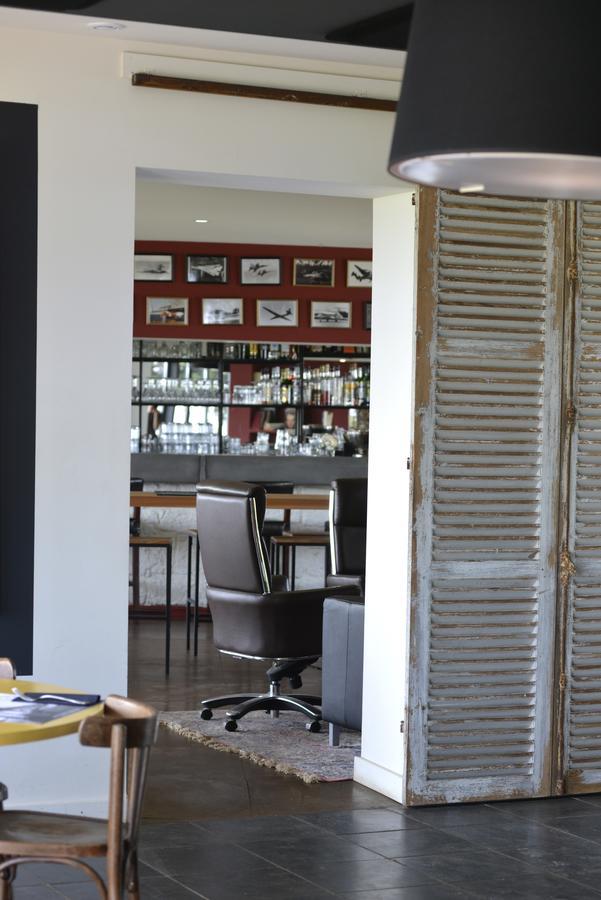 Logis Hotel & Restaurant De L'Aerodrome De La Baie De Somme Buigny-Saint-Maclou Екстер'єр фото